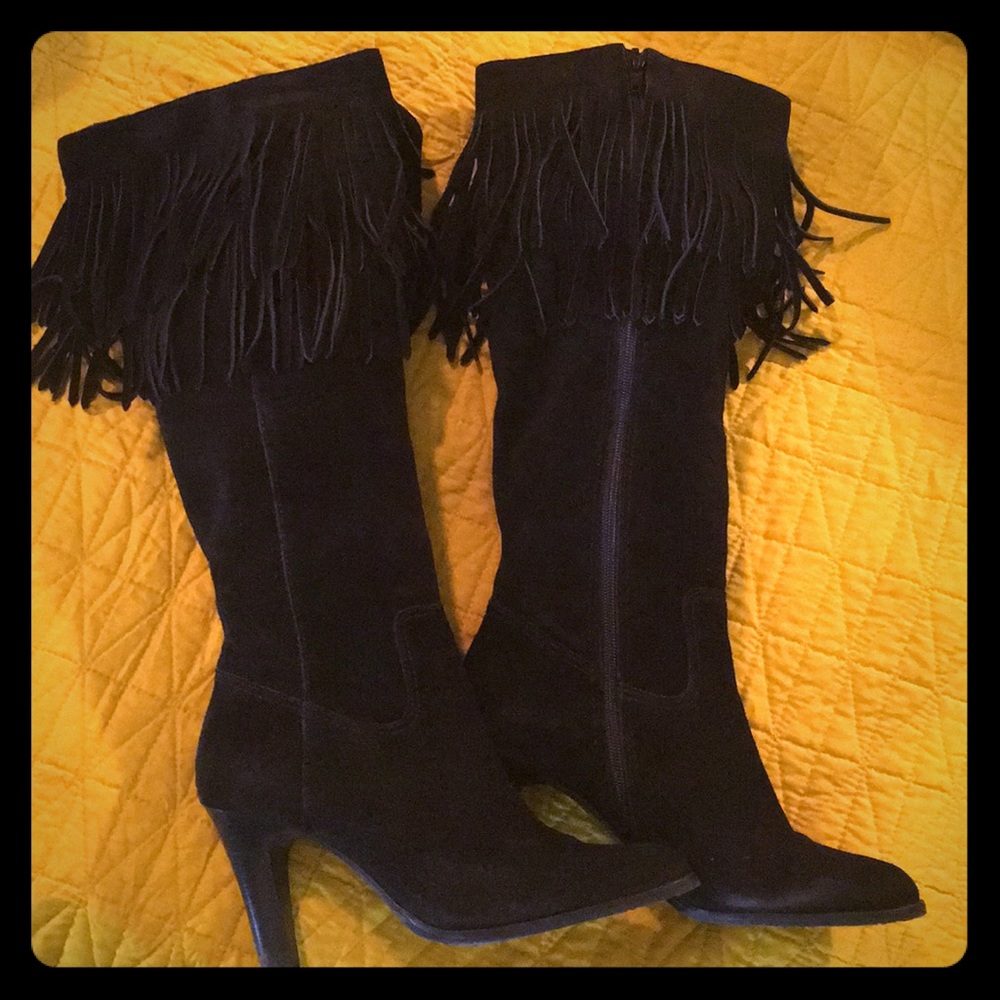 Matisse fringe top black suede heeled boots